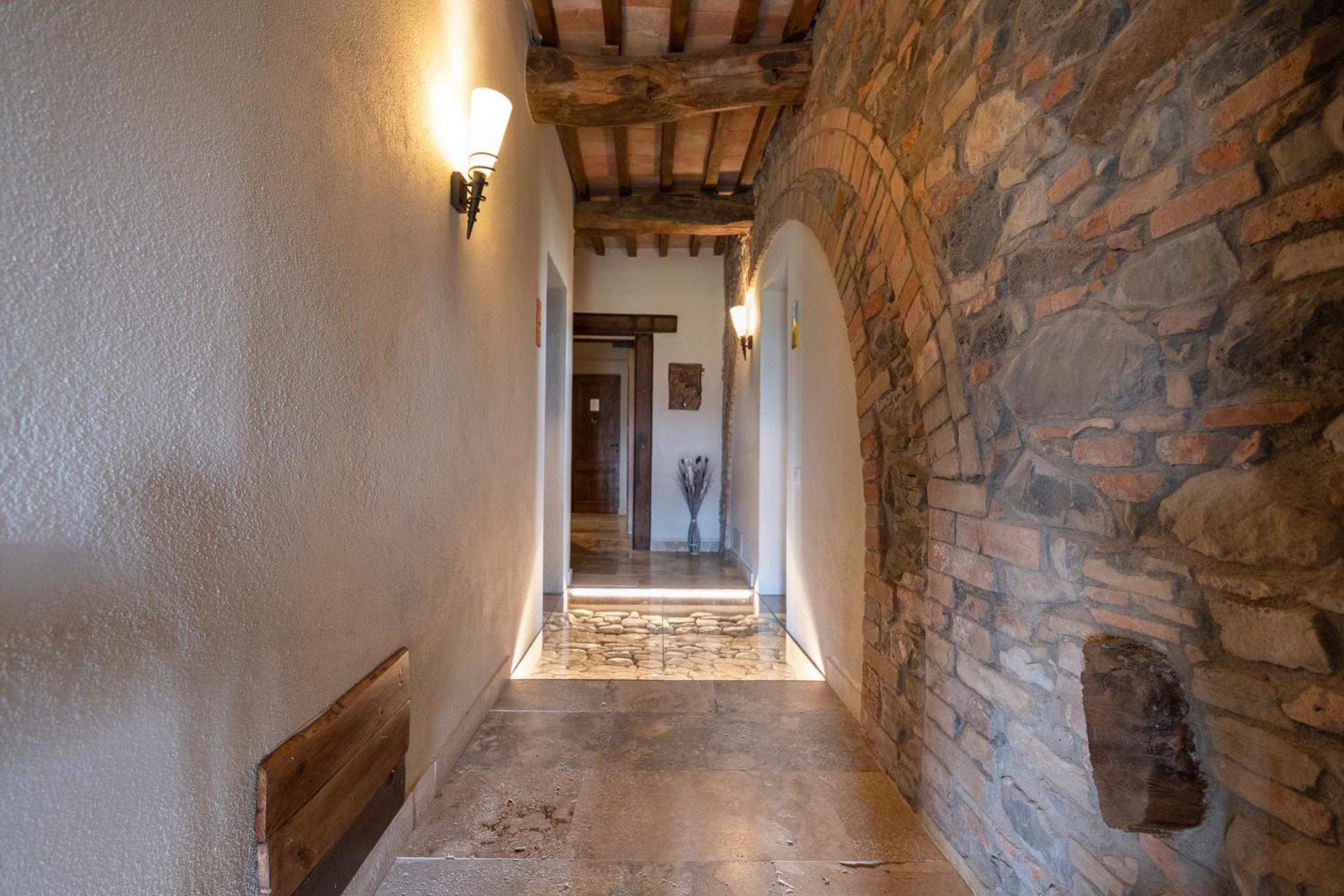 Casa Al Maestro B&B Radicofani Ngoại thất bức ảnh